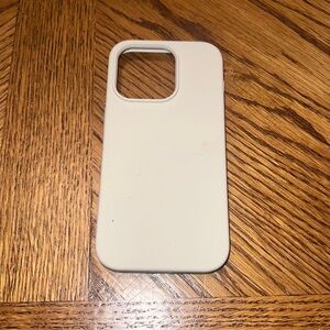 iPhone 15 ivory cream color